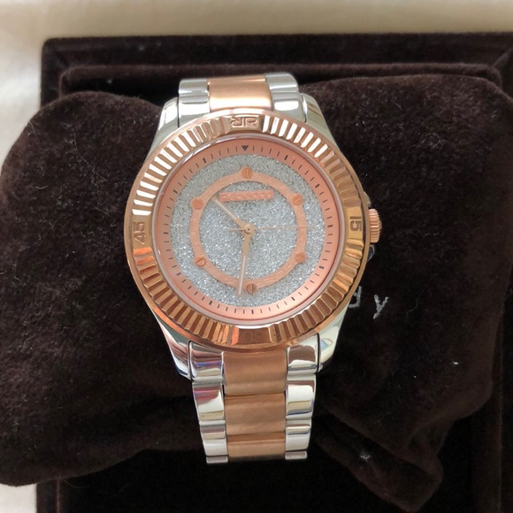 Silver and Rose Gold watch - Picture 2 of 6